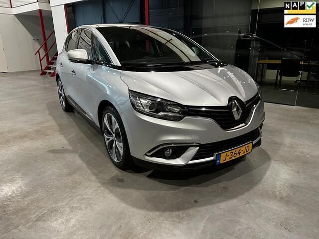 Grijs Gebruikt 2018 Renault Scénic IV Intens MPV | € 12.999 (Goede deal) - Afbeelding 1/4