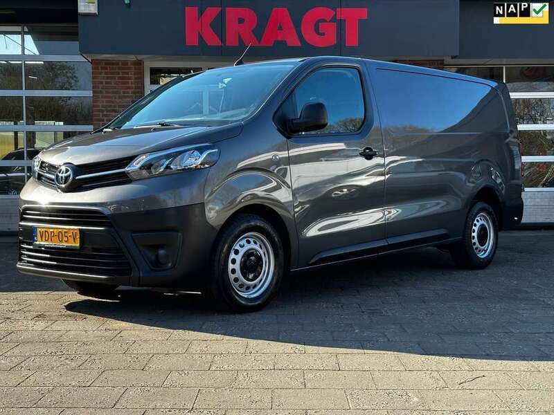 Grijs Gebruikt 2020 Toyota Proace Comfort Van | € 17.950 (Eerlijke prijs) - Afbeelding 1/4