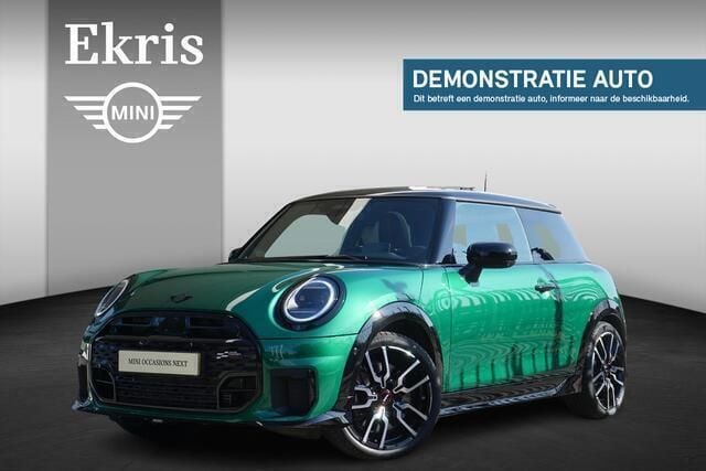 Groen Gebruikt 2024 Mini John Cooper Works Hatchback | € 37.950 (Duur) - Afbeelding 1/4