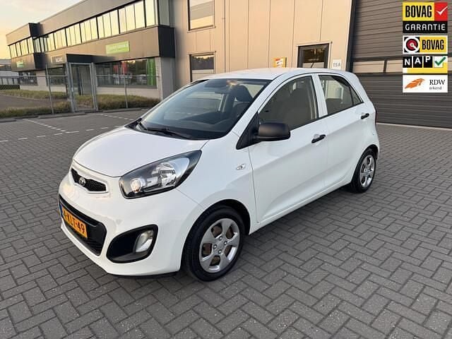 Wit Gebruikt 2013 Kia Picanto Hatchback | € 6.499 (Eerlijke prijs) - Afbeelding 1/4