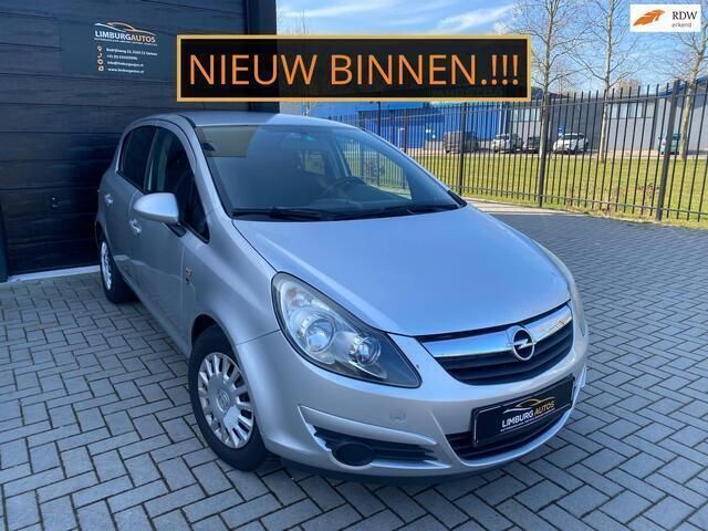 Zilver Gebruikt 2011 Opel Corsa Edition Hatchback | € 4.450 (Goede deal) - Afbeelding 1/4