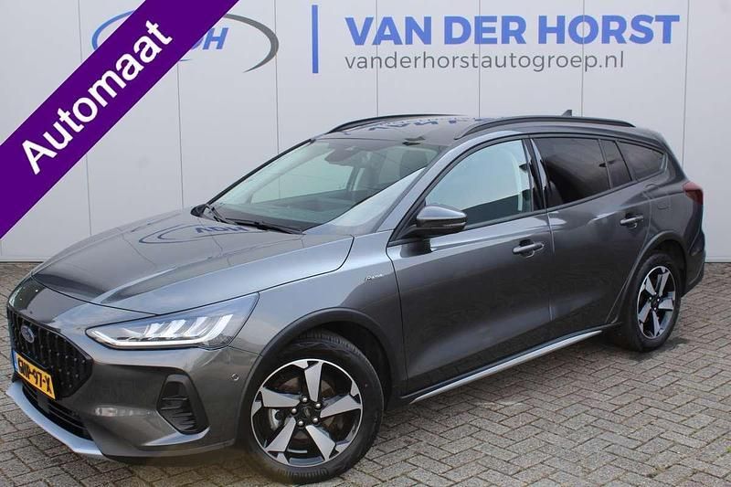 Grijs Gebruikt 2024 Ford Focus Active Stationwagen | € 29.950 (Duur) - Afbeelding 1/4