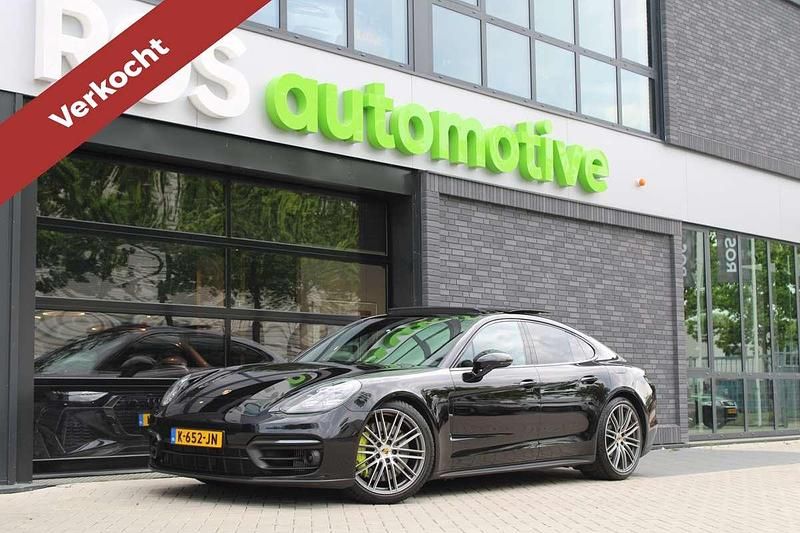 Occasion Porsche Panamera 560 PK (411 kW) 2021 Zwart Sedan