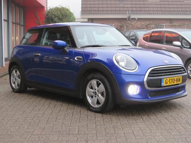 Occasion Mini ONE Salt 75 PK (55 kW) 2019 Blauw Hatchback