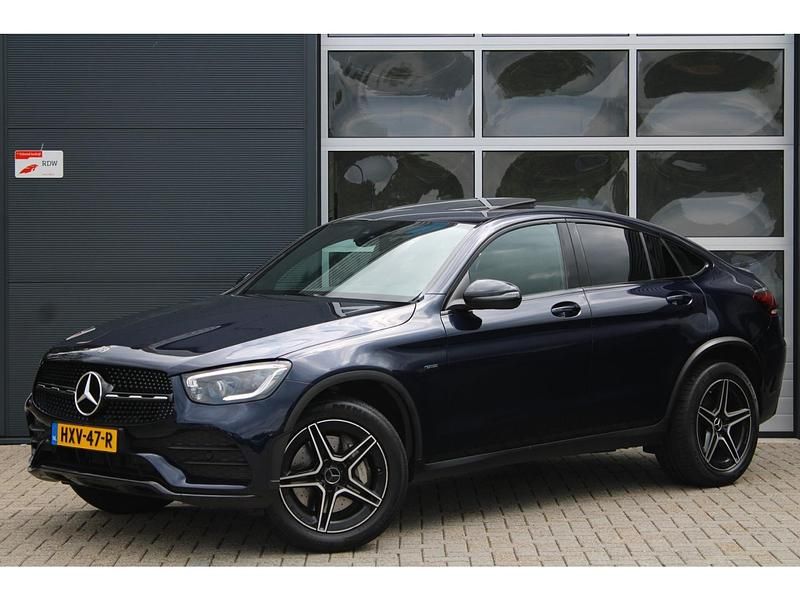 Blauw Gebruikt 2020 Mercedes GLC300 AMG Coupé | € 46.900 (Eerlijke prijs) - Afbeelding 1/4