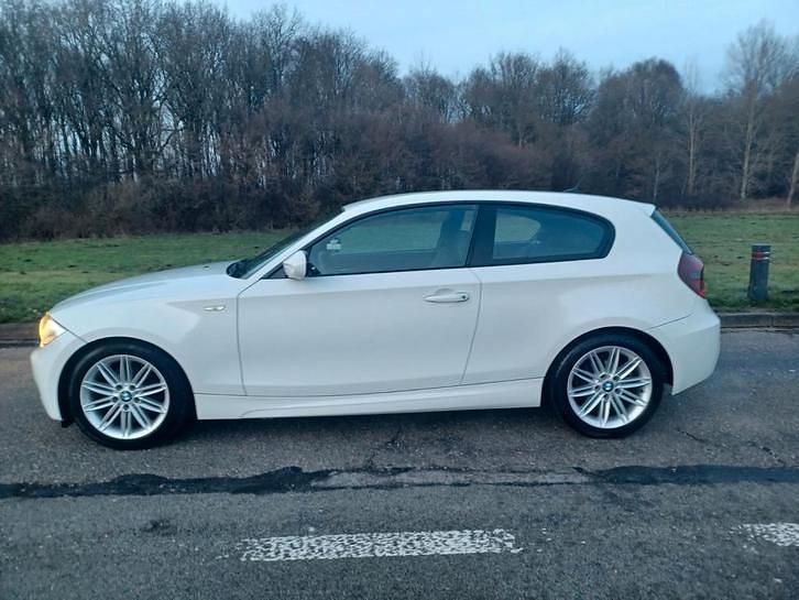 Occasion 2010 BMW 116 Hatchback | € 2.750 (Goede deal) - Afbeelding 1/4