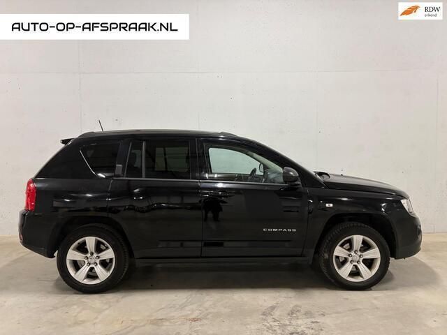Zwart, metallic lak Gebruikt 2012 Jeep Compass Sport SUV | € 4.988 (Goede deal) - Afbeelding 1/4