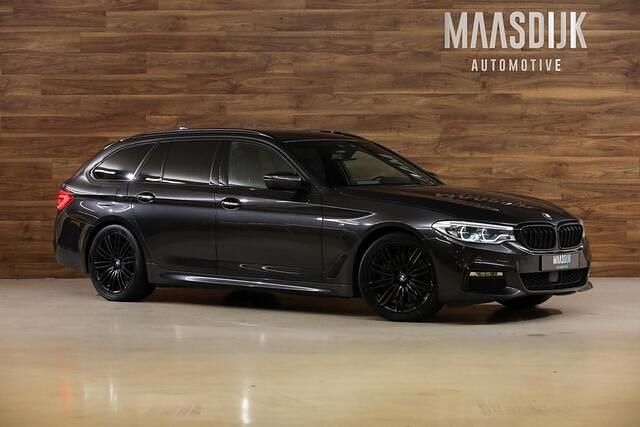 Occasion BMW 540 Executive 340 PK (250 kW) 2017 Grijs Stationwagen