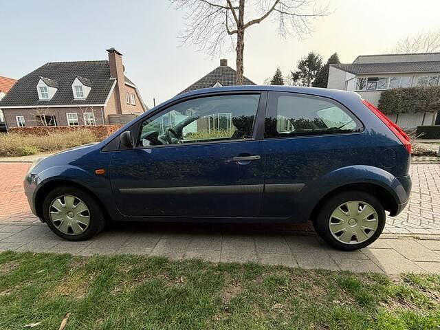 Occasion Ford Fiesta 69 PK (50 kW) 2006 Blauw Hatchback