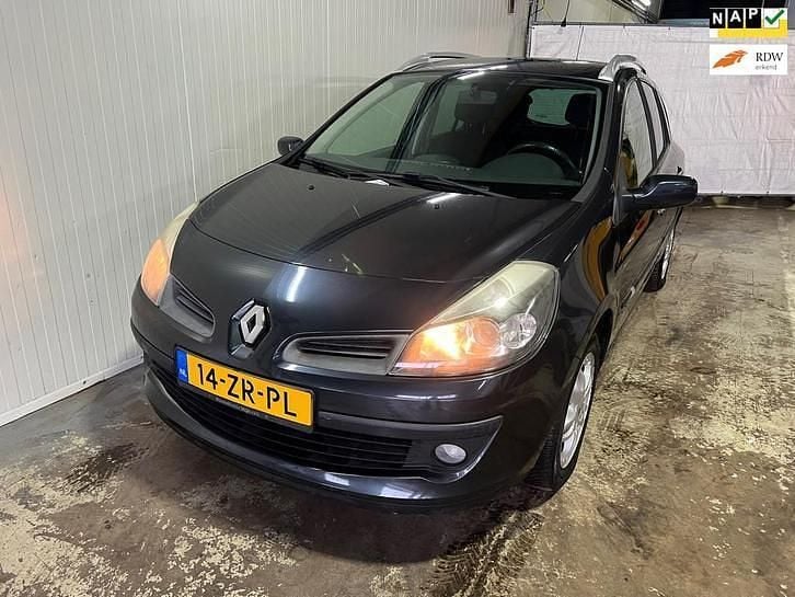 Occasion Renault Clio II Dynamique 101 PK (74 kW) 2008 Stationwagen