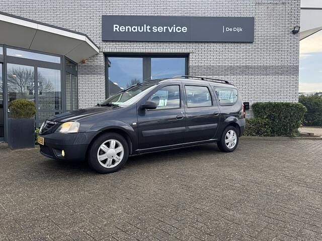 Grijs Gebruikt 2008 Dacia Logan MCV Lauréate MPV | € 1.995 (Iets duurder) - Afbeelding 1/4