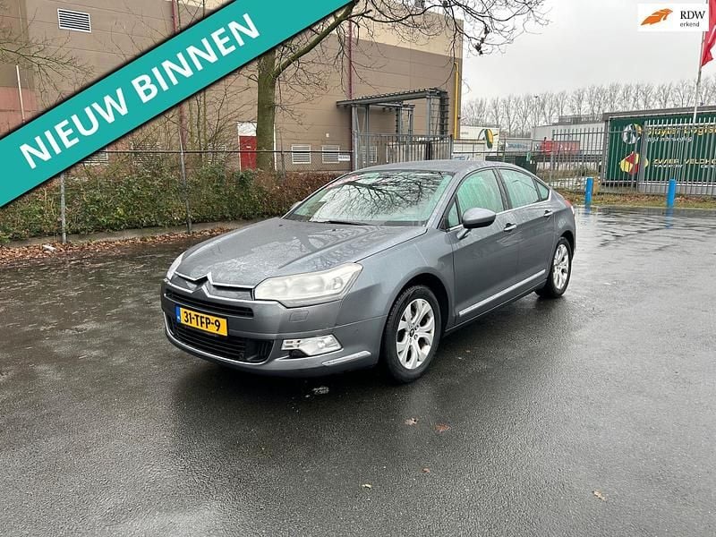 Grijs Occasion 2012 Citroën C5 Sedan | € 3.499 (Eerlijke prijs) - Afbeelding 1/4