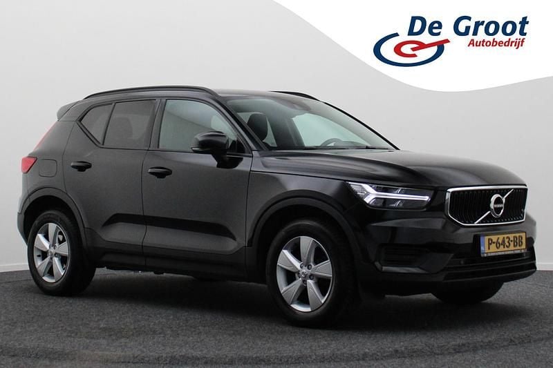 Zwart Gebruikt 2018 Volvo XC40 SUV | € 23.950 (Super prijs) - Afbeelding 1/4