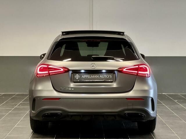 Occasion Mercedes A250 AMG 159 PK (116 kW) 2020 Grijs Hatchback