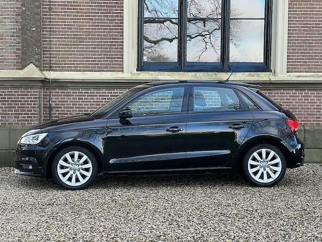 Occasion Audi A1 Sportback S-Line 95 PK (69 kW) 2016 Zwart Hatchback