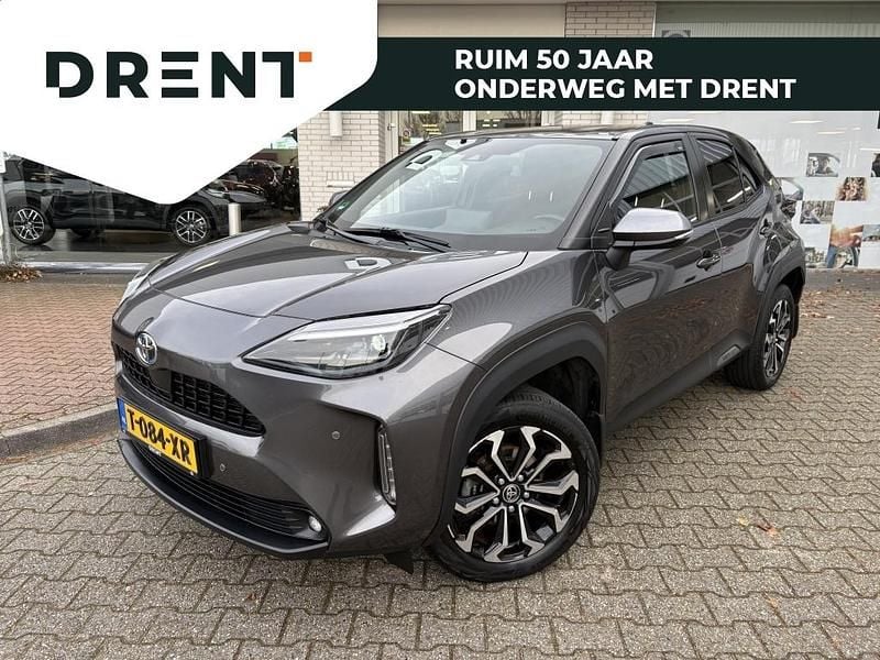 Grijs Gebruikt 2022 Toyota Yaris SUV | € 25.400 (Eerlijke prijs) - Afbeelding 1/4
