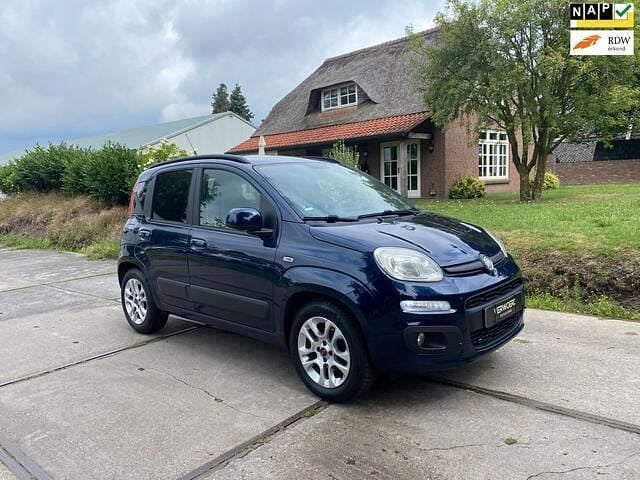 Blauw Gebruikt 2012 Fiat Panda Lounge Hatchback | € 4.350 (Eerlijke prijs) - Afbeelding 1/4