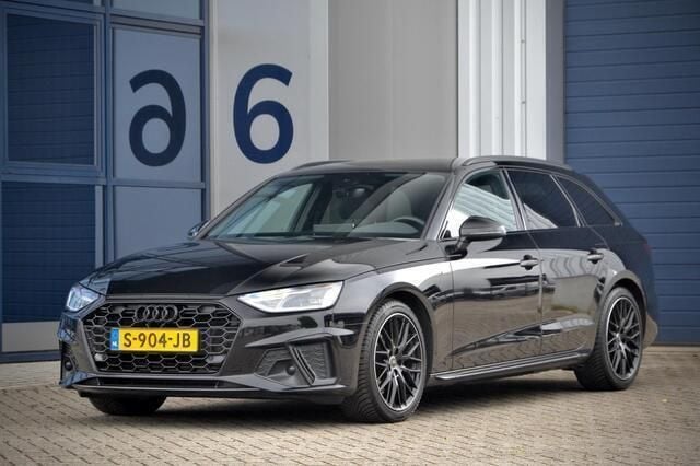 Zwart, metallic lak Gebruikt 2022 Audi A4 Competition Stationwagen | € 32.880 (Super prijs) - Afbeelding 1/4