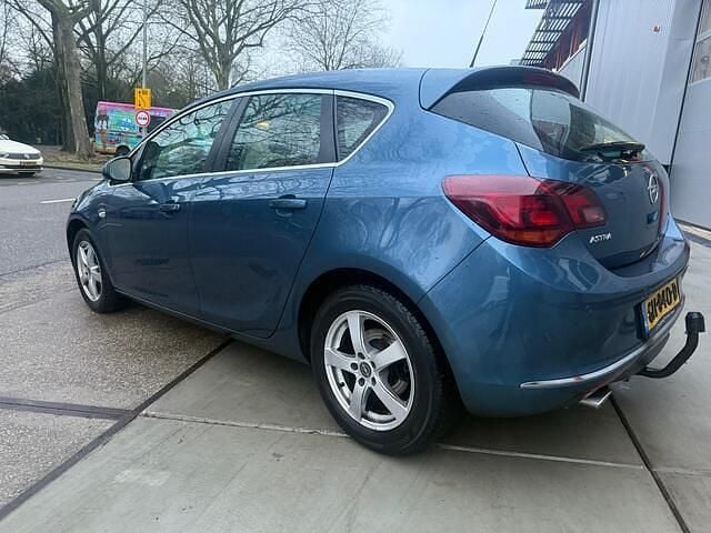 Occasion Opel Astra Sport 140 PK (102 kW) 2014 Blauw Hatchback