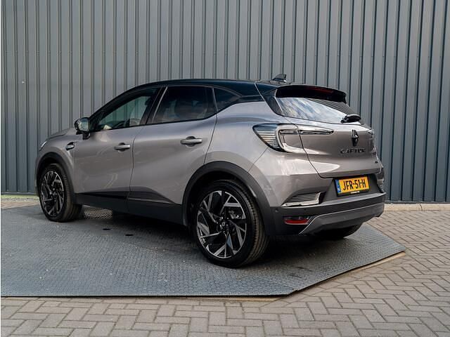 Occasion Renault Captur Esprit Alpine 143 PK (105 kW) 2024 Grijs SUV