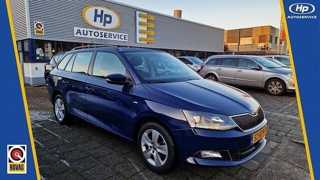 Blauw Gebruikt 2018 Skoda Fabia Clever Stationwagen | € 10.000 (Eerlijke prijs) - Afbeelding 1/4