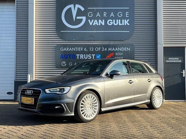 Occasion Audi A3 Ambition 150 PK (110 kW) 2015 Grijs Hatchback