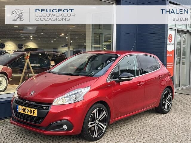Occasion Peugeot 208 GT-line 110 PK (80 kW) 2019 Rood Hatchback