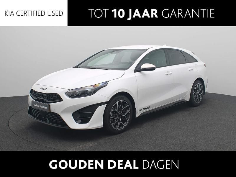 Wit Gebruikt 2024 Kia ProCeed GT-Line Hatchback | € 30.935 (Goede deal) - Afbeelding 1/4