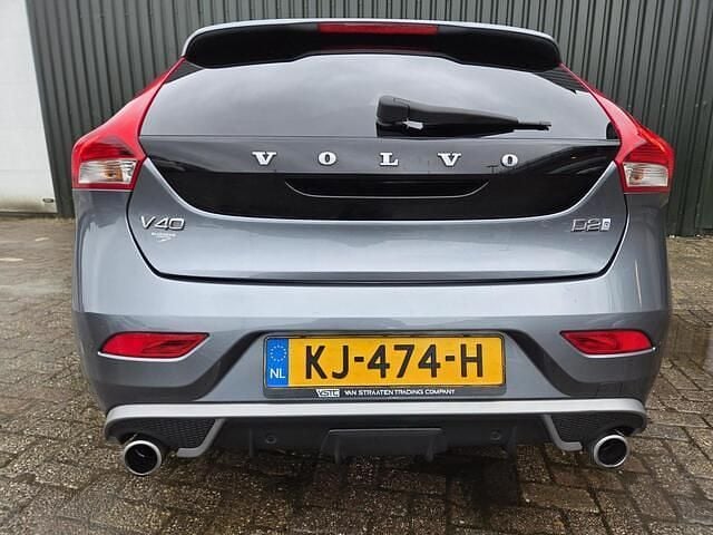 Occasion Volvo V40 R-Design 120 PK (88 kW) 2016 Grijs Hatchback