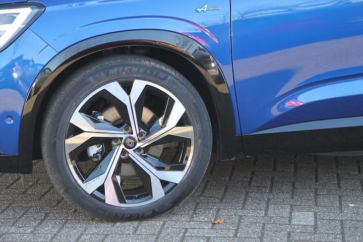 Occasion Renault Austral Techno Esprit Alpine 201 PK (147 kW) 2024 Blue iron / zwart dak (blauw parelmoer) SUV