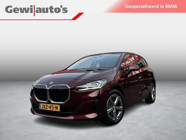 Occasion BMW 218 Comfort Edition 136 PK (100 kW) 2024 Rood (metallic) Stationwagen
