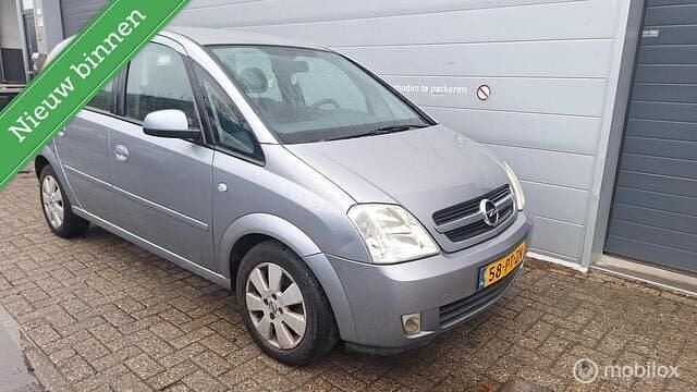 Grijs Occasion 2004 Opel Meriva Cosmo MPV | € 495 (Super prijs) - Afbeelding 1/4