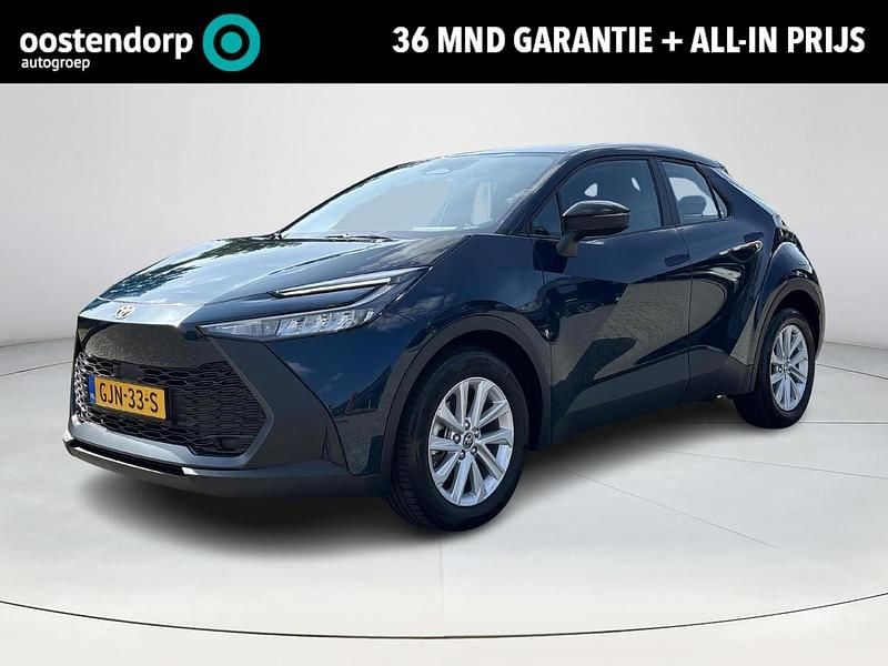 Blauw Gebruikt 2024 Toyota C-HR Active SUV | € 32.750 (Super prijs) - Afbeelding 1/4