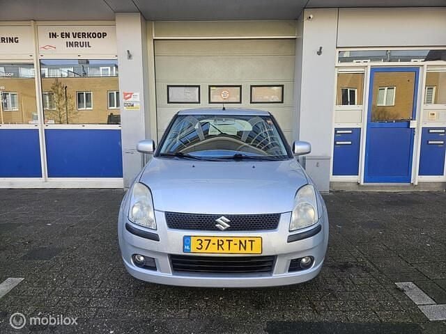 Occasion Suzuki Swift Exclusive 102 PK (75 kW) 2005 Grijs Hatchback