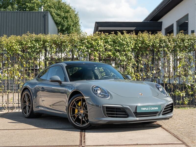 Grijs, metallic lak Gebruikt 2017 Porsche 911 Carrera Coupé | € 94.950 (Super prijs) - Afbeelding 1/4