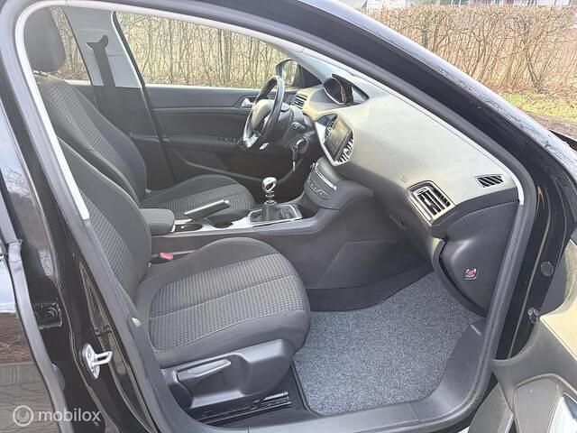 Occasion Peugeot 308 SW 110 PK (80 kW) 2018 Zwart Stationwagen