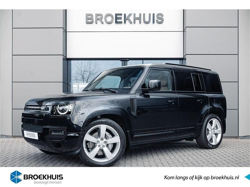 Santorini black (zwart metallic)bruin Gebruikt 2025 Land Rover Defender HSE Dynamic SUV | € 104.800 (Eerlijke prijs) - Afbeelding 1/4