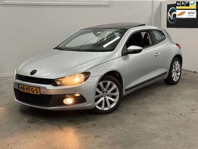 Grijs Gebruikt 2009 VW Scirocco Highline Coupé | € 6.499 (Goede deal) - Afbeelding 1/4