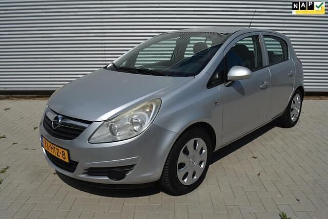 Grijs Gebruikt 2009 Opel Corsa Business Hatchback | € 1.950 (Goede deal) - Afbeelding 1/4
