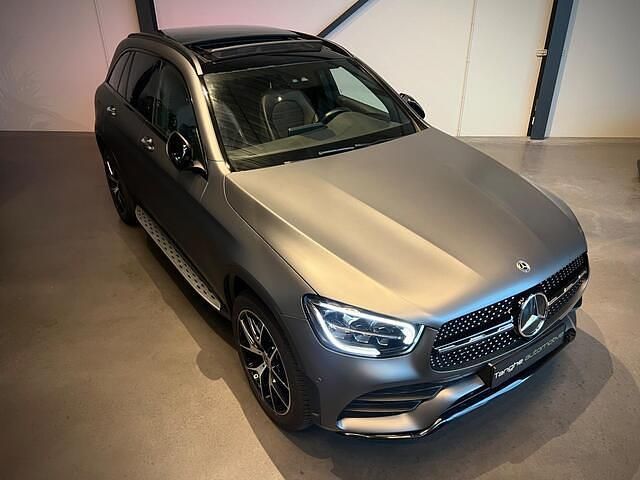 Occasion Mercedes GLC300 AMG 211 PK (155 kW) 2022 Grijs SUV