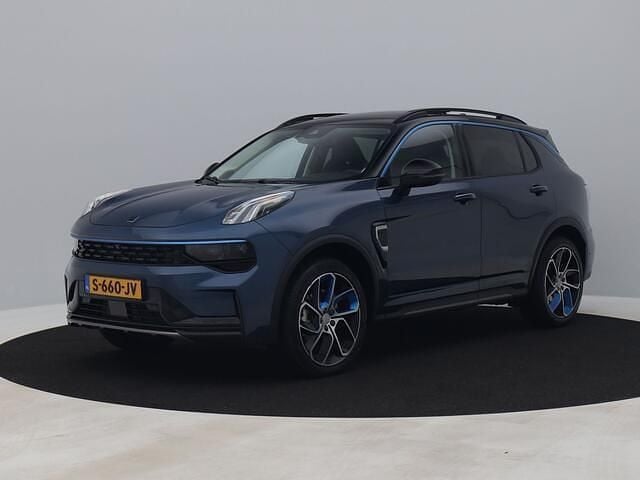 Blauw, metallic lak Gebruikt 2023 Lynk & Co 01 SUV | € 26.900 (Goede deal) - Afbeelding 1/3