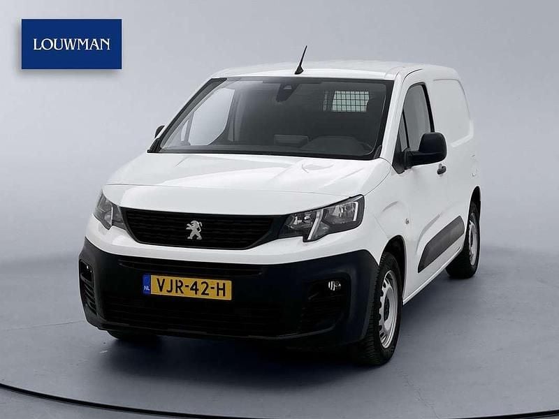 Wit Gebruikt 2021 Peugeot Partner Premium MPV | € 12.445 (Goede deal) - Afbeelding 1/3
