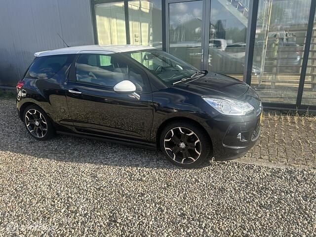 Occasion Citroën DS3 Chic 95 PK (69 kW) 2010 Zwart Hatchback