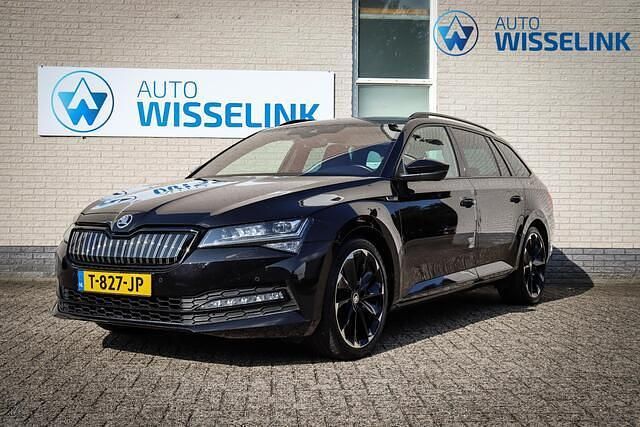 Zwart Gebruikt 2020 Skoda Superb Business Line Stationwagen | € 21.700 (Eerlijke prijs) - Afbeelding 1/4