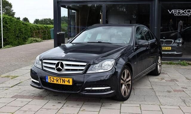 Zwart Gebruikt 2011 Mercedes C180 Avantgarde Sedan | € 3.950 - Afbeelding 1/4
