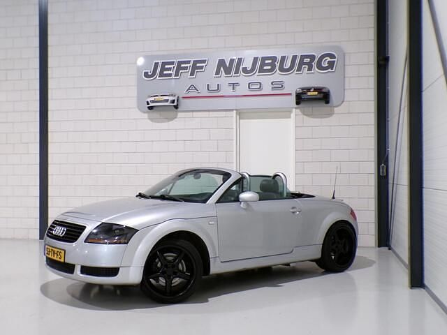 Occasion Audi TT Roadster 180 PK (132 kW) 2001 Grijs Cabriolet