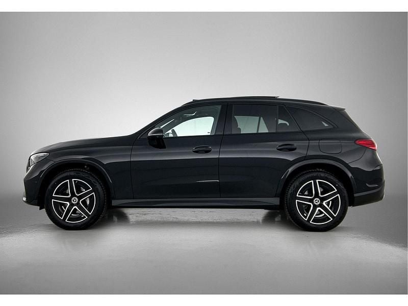 Occasion Mercedes GLC300 AMG line 313 PK (230 kW) 2024 Zwart SUV