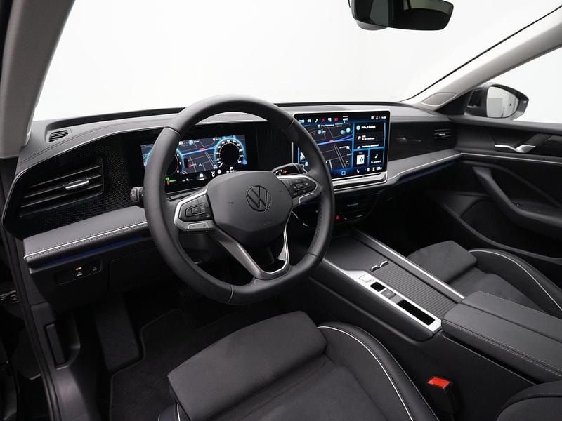 Occasion VW Passat Business 150 PK (110 kW) 2025 Zwart Stationwagen