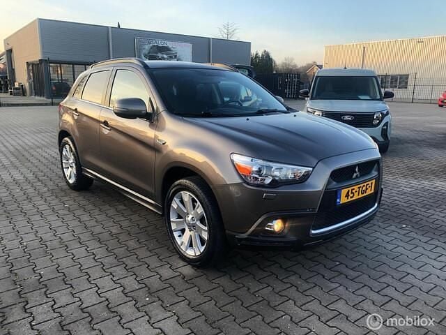 Bruin (metallic) Occasion 2012 Mitsubishi ASX SUV | € 7.989 (Eerlijke prijs) - Afbeelding 1/4
