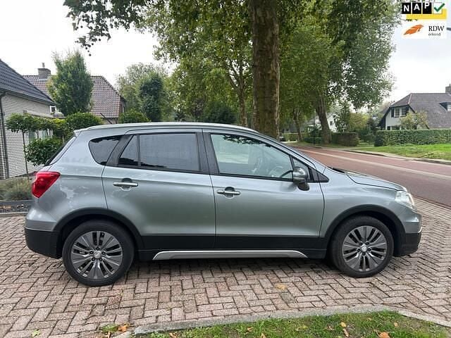 Grijs Gebruikt 2014 Suzuki SX4 S-Cross Exclusive SUV | € 6.750 (Super prijs) - Afbeelding 1/4
